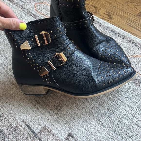 BUCCO . Alicia Studded Booties leather biker boot 7.5 - Picture 7 of 7